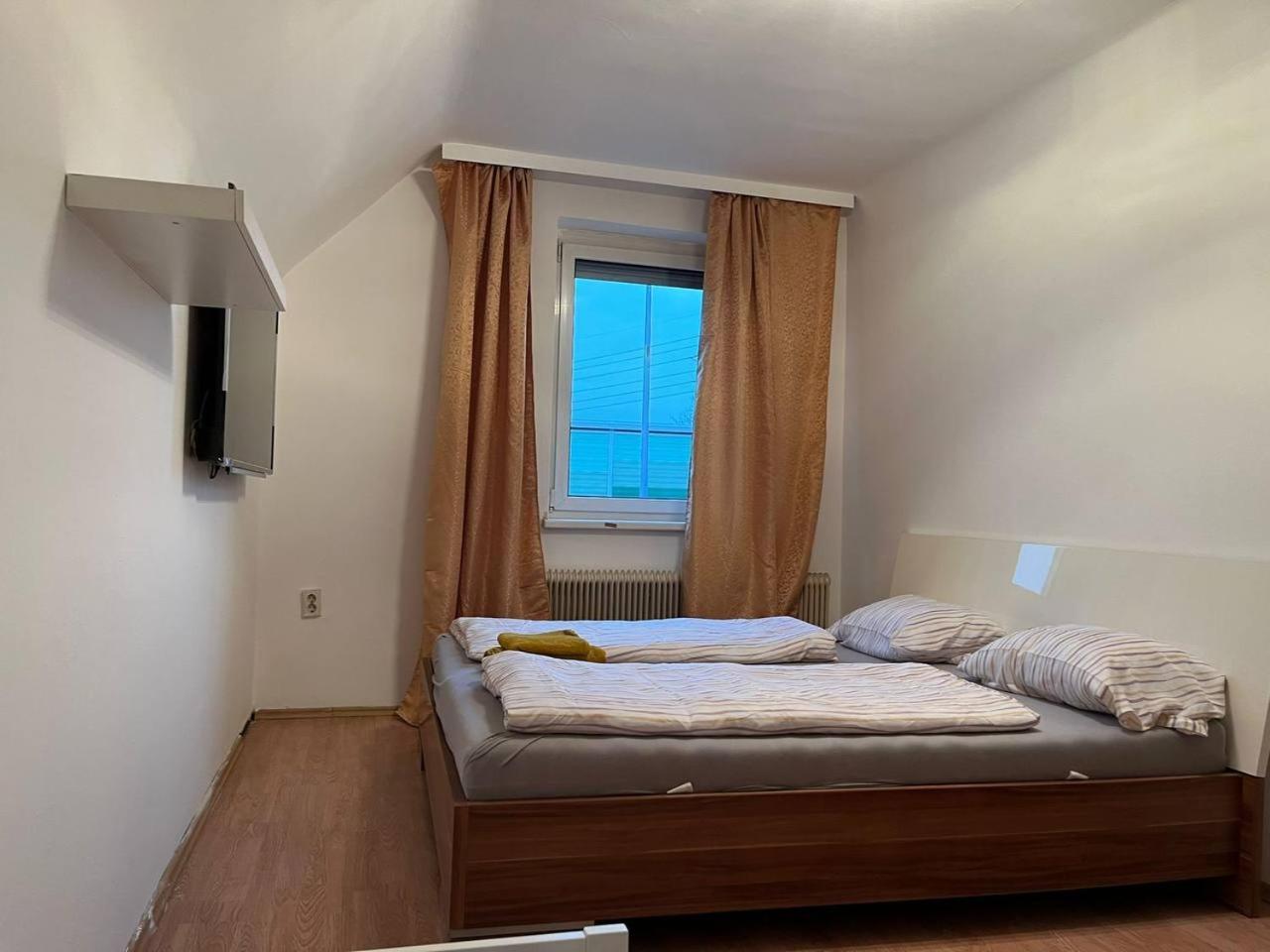 Cozy Rooms In An Elegant House Wien Exteriör bild